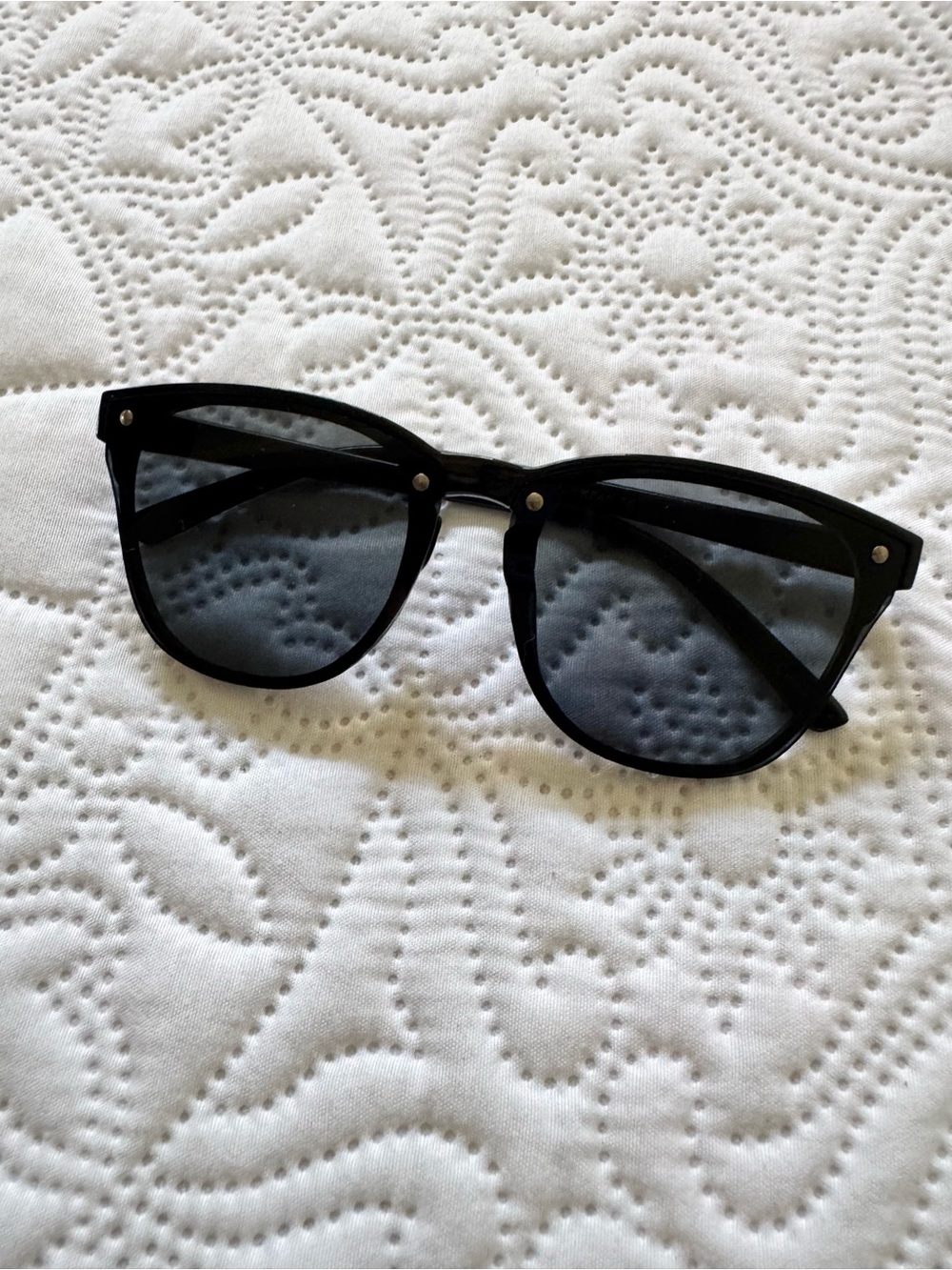 New kids sunglasses